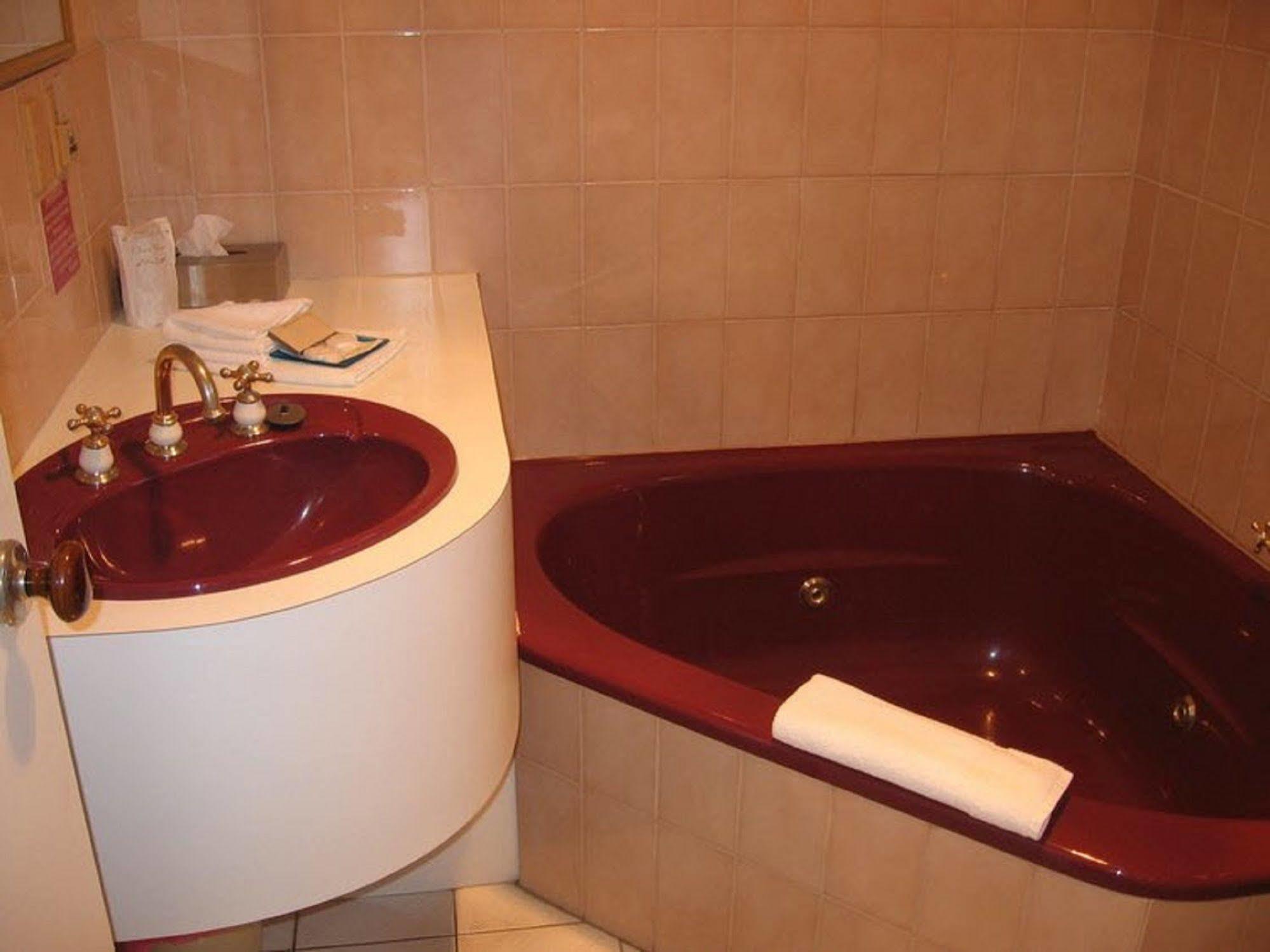 Barrass John Bright Motor Inn المظهر الخارجي الصورة